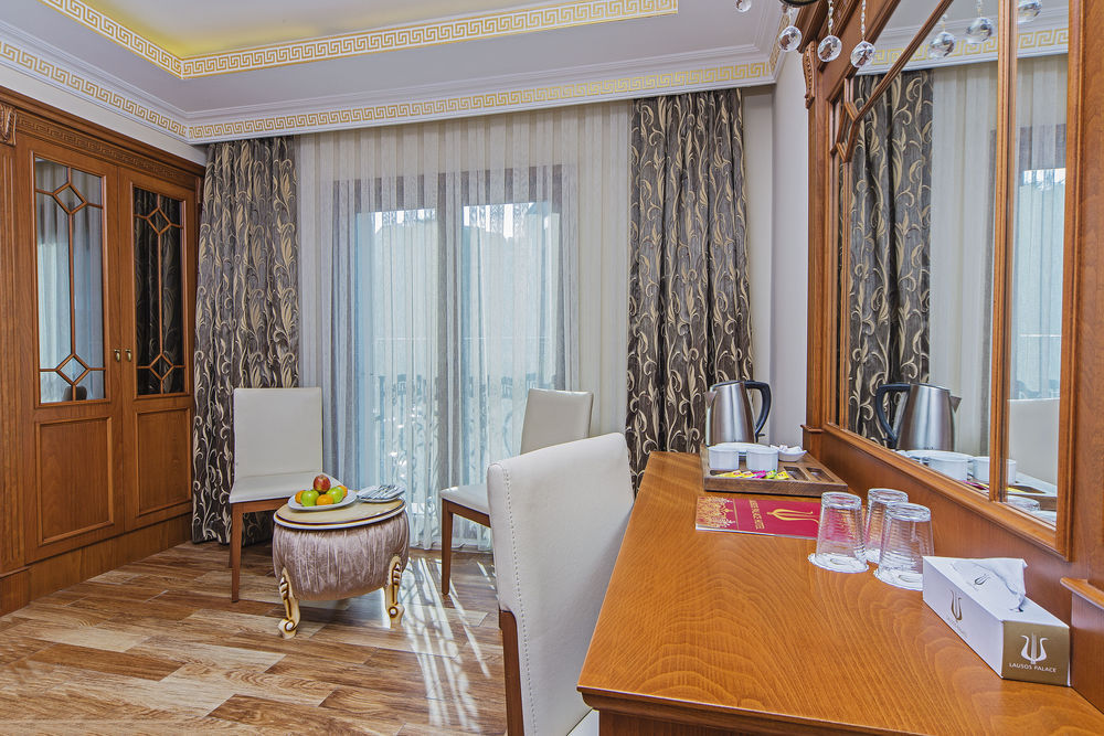 Lausos Palace Hotel Sisli Istanbul Exterior foto